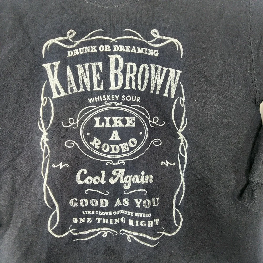 Goodie Two Sleeves Drunk Or Dreaming Kane Brown Crew Neck Sweatshirt Large Women